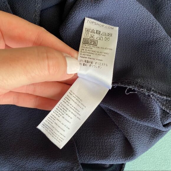 Top Shop Long Sleeve Top - Picture 13 of 13